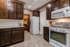 273 E Kelso Rd, Columbus, OH 43202 photo 13