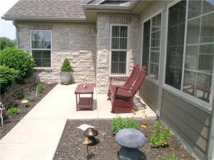 219 Stonegate Loop, Pataskala, OH 43062 photo 3