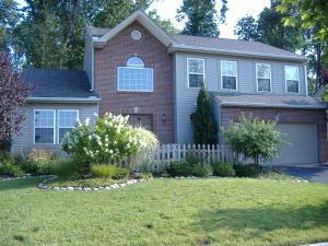 620 Exeter Dr, Delaware, OH 43015 photo 2