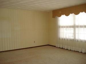 4863 Temple St, Springfield, OH 45502 photo 3