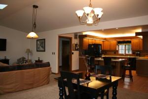 5259 Timberlake Cir, Orient, OH 43146 photo 6