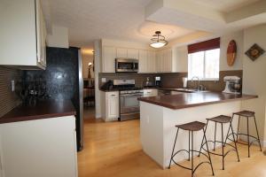 2469 Willis Rd, Dublin, OH 43016 photo 9
