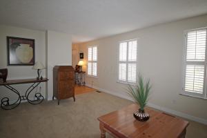 2469 Willis Rd, Dublin, OH 43016 photo 5