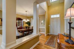 8124 Summerhouse Dr E, Dublin, OH 43016 photo 5