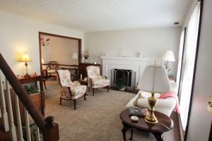 247 Clover Ct, Dublin, OH 43017 photo 3