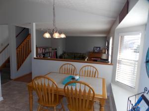 854 Wallace Dr, Delaware, OH 43015 photo 4