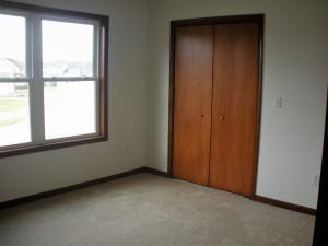 404 Patrick Dr N, Newark, OH 43055 photo 5