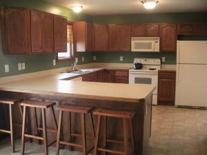 404 Patrick Dr N, Newark, OH 43055 photo 3