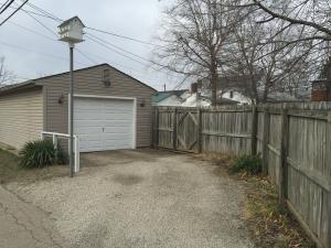 135 E High St, Circleville, OH 43113 photo 17