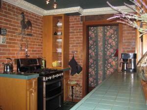 135 E High St, Circleville, OH 43113 photo 26