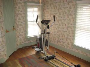 135 E High St, Circleville, OH 43113 photo 38