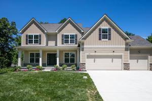 577 Covered Bridge Dr, Delaware, OH 43015 photo 1