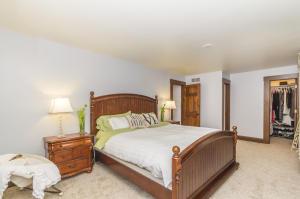 948 Pollock Rd, Delaware, OH 43015 photo 24