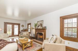 948 Pollock Rd, Delaware, OH 43015 photo 5