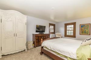 948 Pollock Rd, Delaware, OH 43015 photo 22