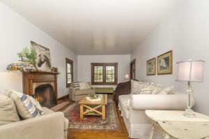 948 Pollock Rd, Delaware, OH 43015 photo 7