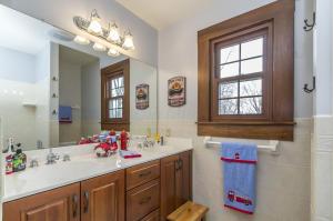 948 Pollock Rd, Delaware, OH 43015 photo 33