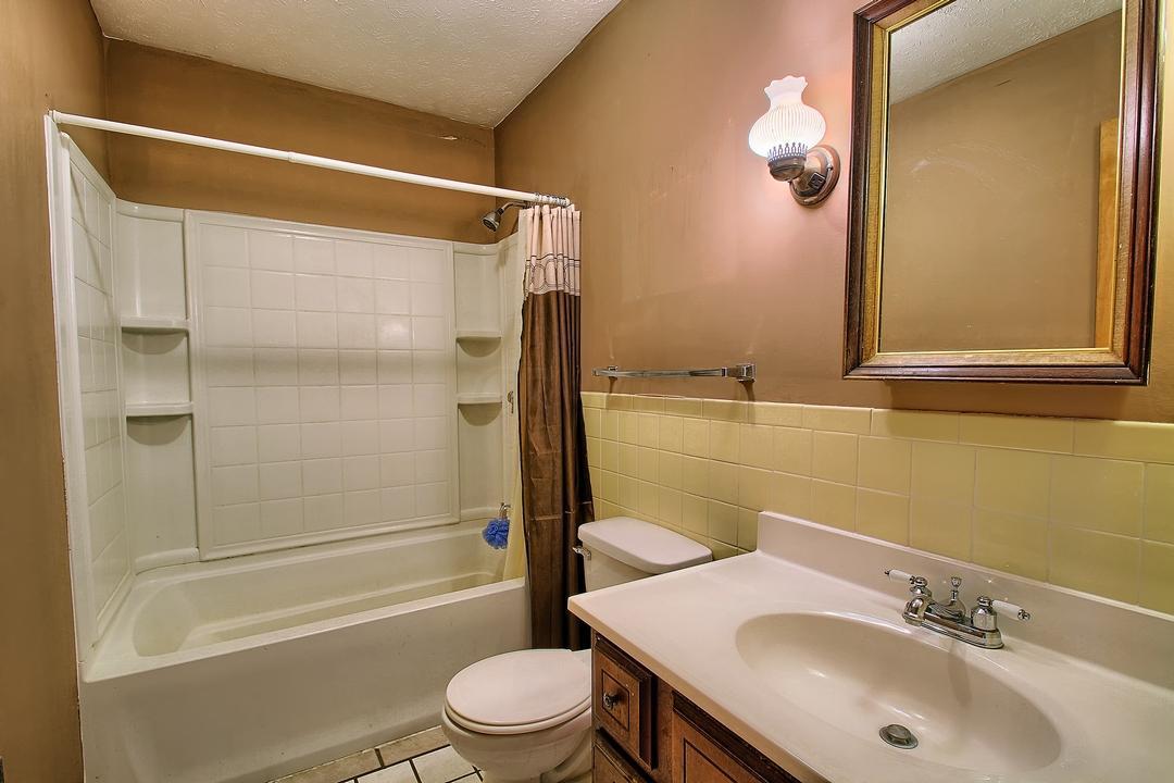 135 Marshall Rd, Circleville, OH 43113 photo 19