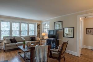 2188 Bryden Rd, Bexley, OH 43209 photo 4