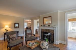 2188 Bryden Rd, Bexley, OH 43209 photo 8