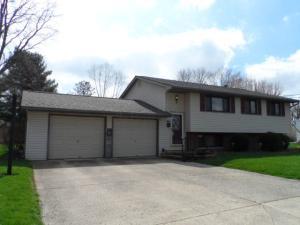 401 Cedar Heights Rd, Circleville, OH 43113 photo 1