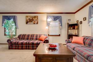 2270 Stratingham Dr, Dublin, OH 43016 photo 5