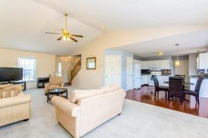 280 Stonemast Loop, Pataskala, OH 43062 photo 6