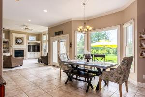 2785 Silverleaf Dr, Powell, OH 43065 photo 3