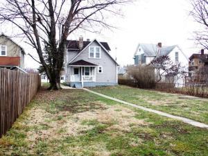 368 E William St, Delaware, OH 43015 photo 2