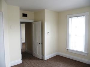 368 E William St, Delaware, OH 43015 photo 14