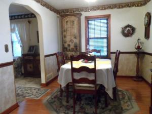 114 Seyfert Ave, Circleville, OH 43113 photo 7