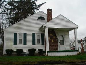1629 W High St, Springfield, OH 45506 photo 1
