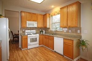 7489 Maynooth Dr, Dublin, OH 43017 photo 13