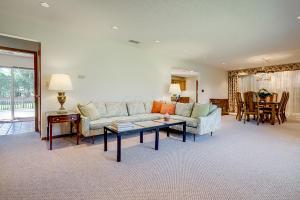 3987 Riverview Dr, Columbus, OH 43221 photo 18