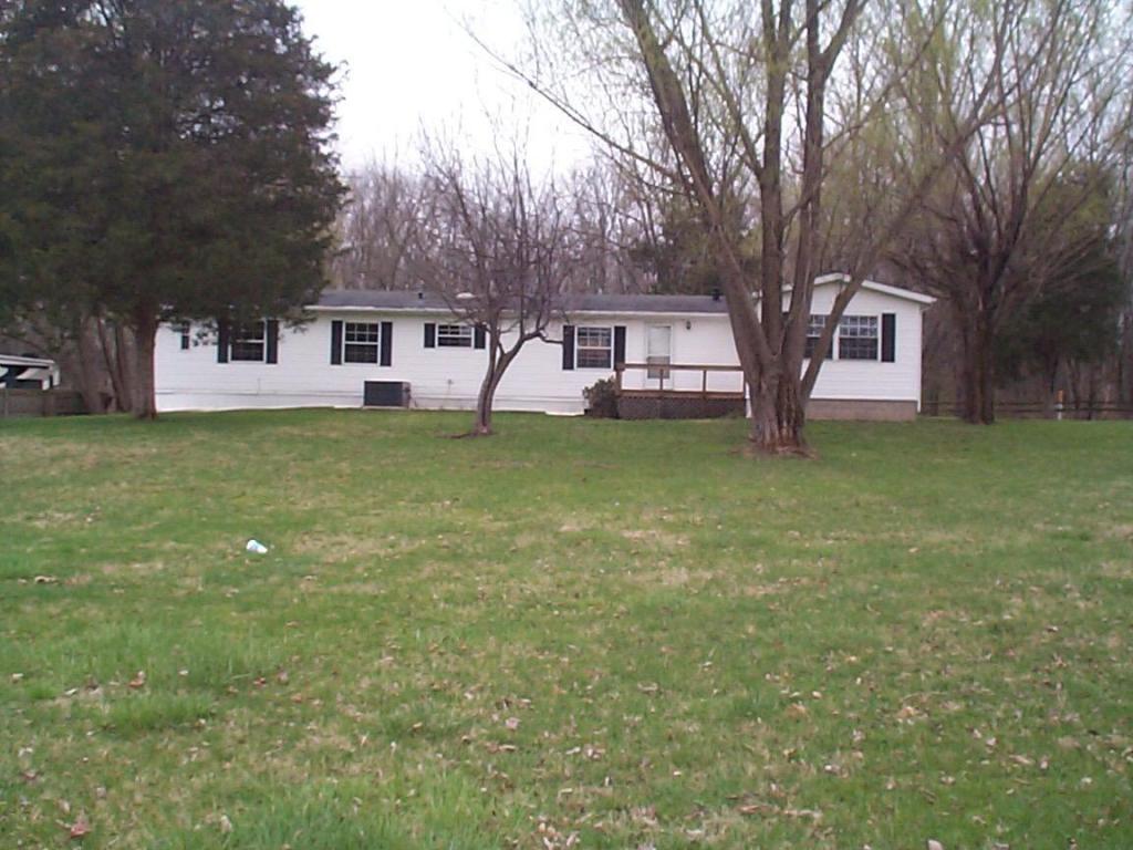 4035 Walnut Rd SE, Hebron, OH 43025 photo 1