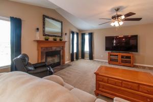 5855 Stevens Dr, Orient, OH 43146 photo 13