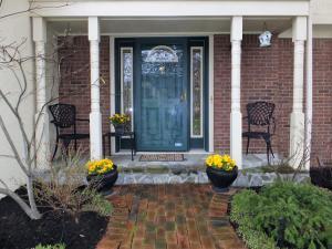 5322 Roscommon Rd, Dublin, OH 43017 photo 1