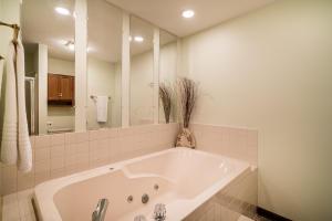 1637 Fox Ridge Dr, Springfield, OH 45503 photo 22