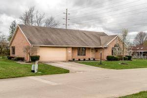 1637 Fox Ridge Dr, Springfield, OH 45503 photo 3