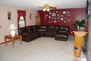 2245 Weigand Rd, Lockbourne, OH 43137 photo 2
