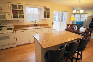6406 Monaghan Dr, Dublin, OH 43016 photo 5
