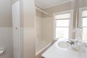 248 E Kelso Rd, Columbus, OH 43202 photo 13