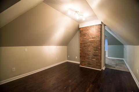 19 E Mithoff St, Columbus, OH 43206 photo 6