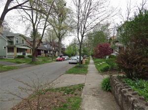 293 E Kelso Rd, Columbus, OH 43202 photo 2