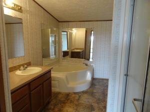 4172 Lyons Rd, Caledonia, OH 43314 photo 7