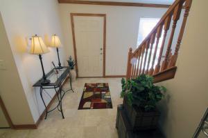 763 Range Dr, Galloway, OH 43119 photo 2