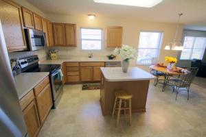 763 Range Dr, Galloway, OH 43119 photo 4