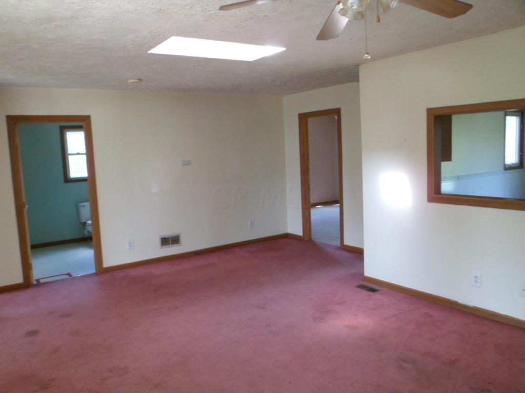 10373 Mantle Rd, Orient, OH 43146 photo 6