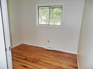 9215 Lancaster Rd, Hebron, OH 43025 photo 12