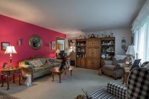 3310 Kappel Dr, Springfield, OH 45503 photo 4
